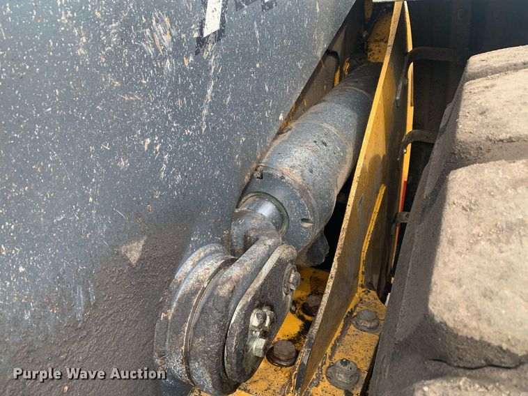 image for item DM7747 2017 John Deere 744K II wheel loader