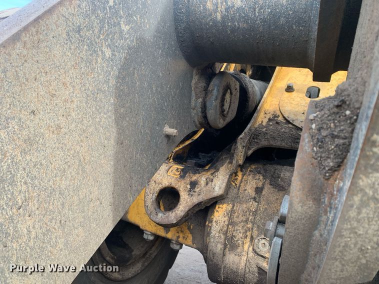 image for item DM7747 2017 John Deere 744K II wheel loader