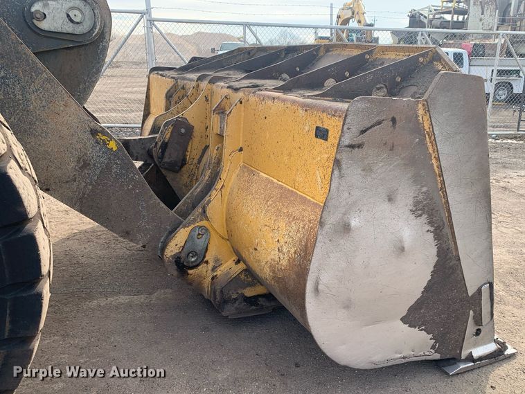 image for item DM7747 2017 John Deere 744K II wheel loader