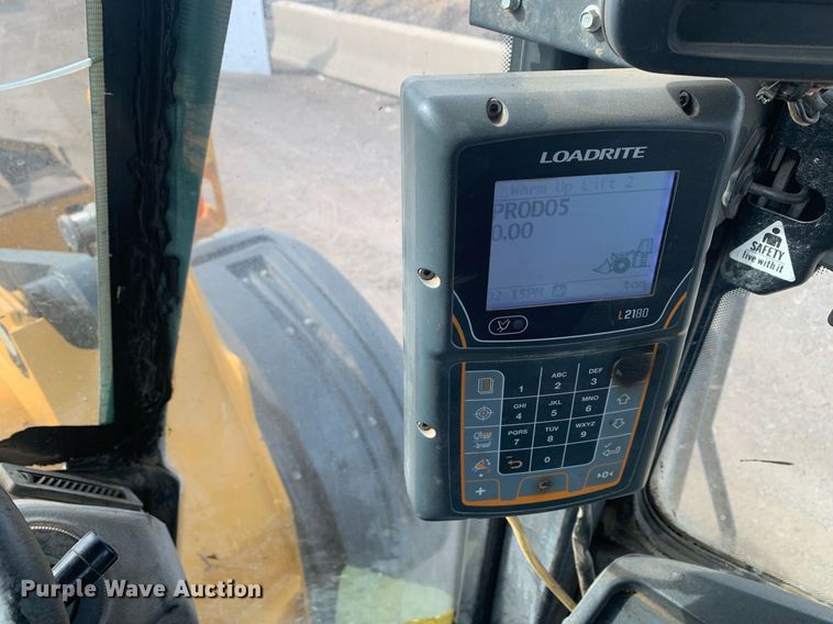 image for item DM7747 2017 John Deere 744K II wheel loader