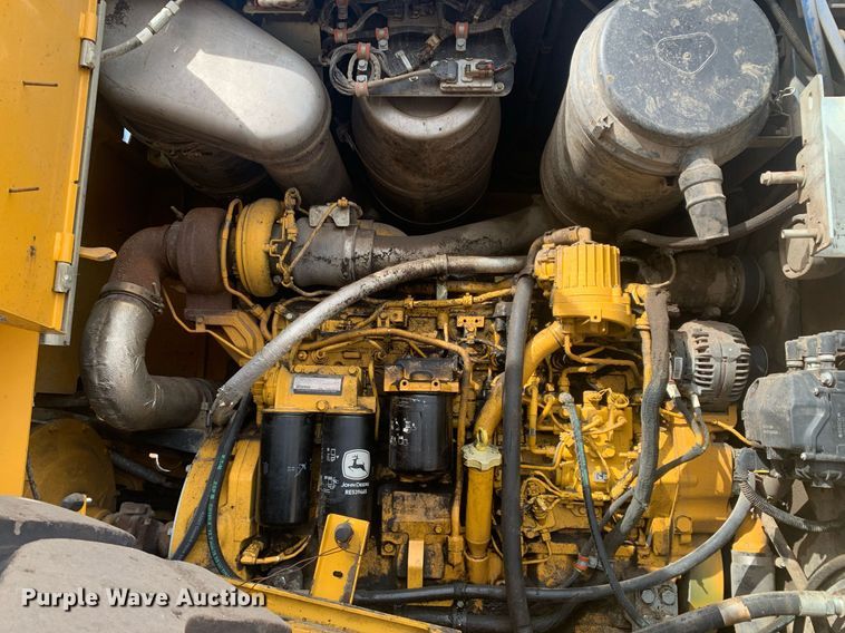 image for item DM7747 2017 John Deere 744K II wheel loader