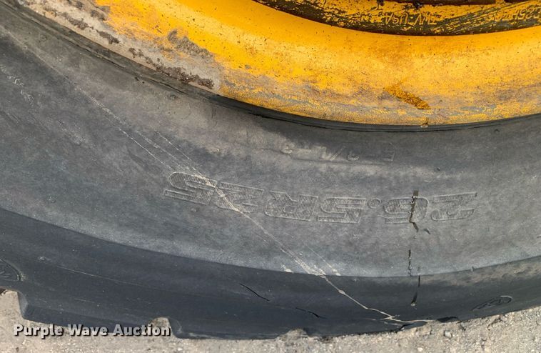 image for item DM7747 2017 John Deere 744K II wheel loader