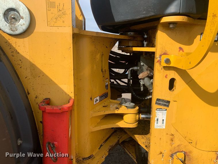 image for item DM7748 2015 John Deere 744K II wheel loader