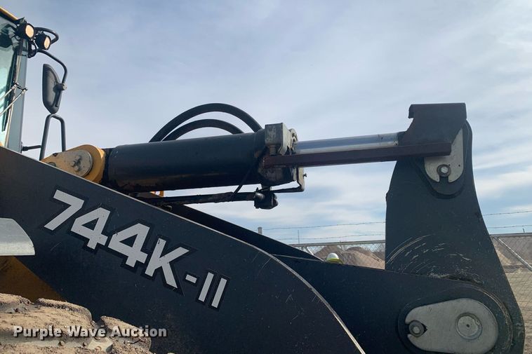 image for item DM7748 2015 John Deere 744K II wheel loader