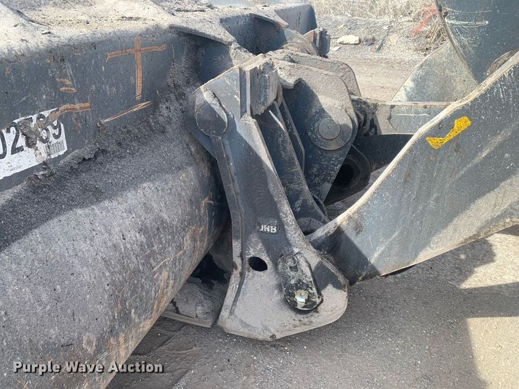 image for item DM7748 2015 John Deere 744K II wheel loader