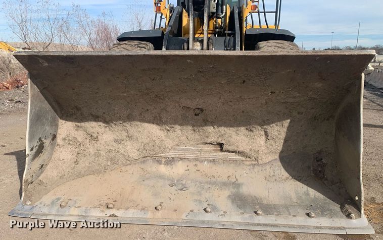 image for item DM7748 2015 John Deere 744K II wheel loader