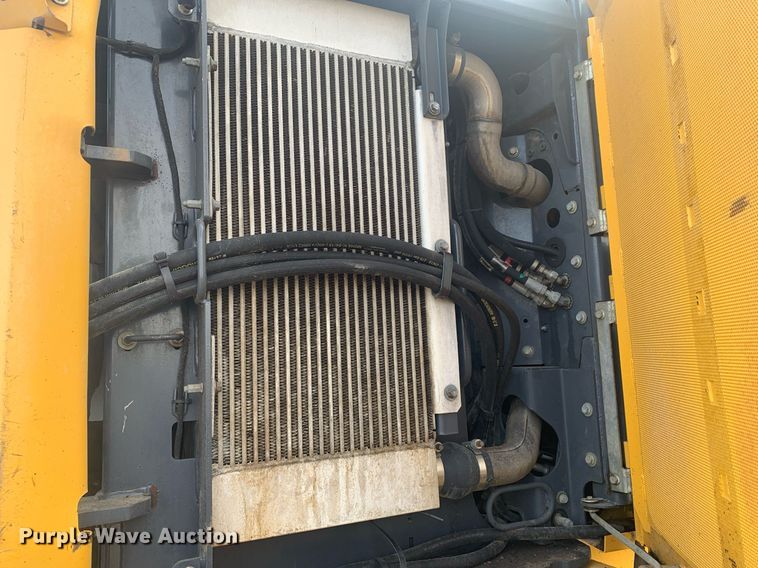 image for item DM7748 2015 John Deere 744K II wheel loader