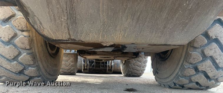 image for item DM7748 2015 John Deere 744K II wheel loader