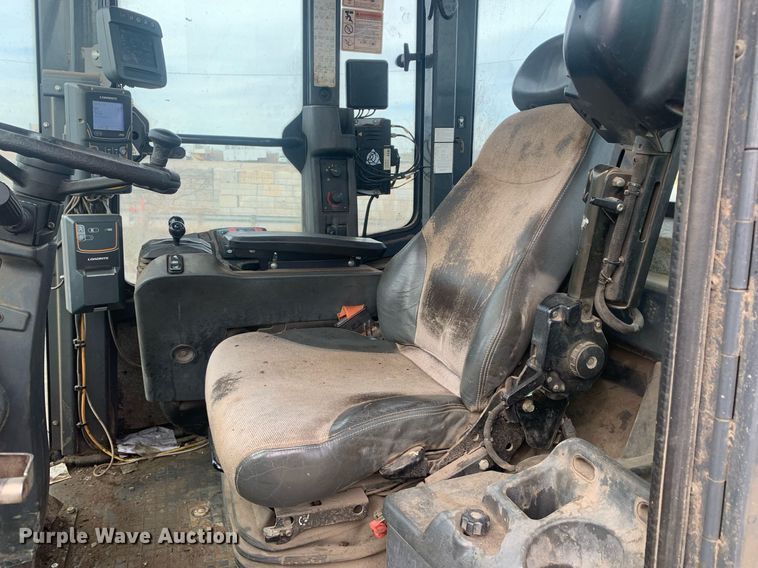 image for item DM7748 2015 John Deere 744K II wheel loader