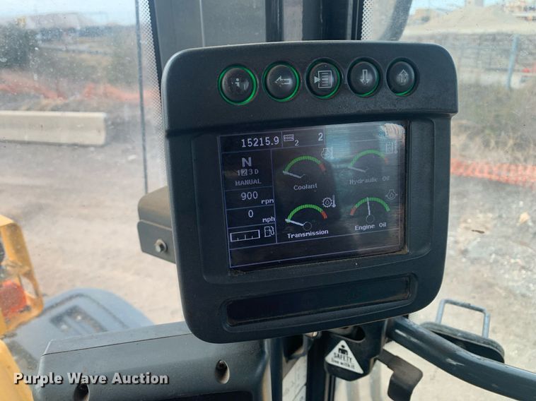 image for item DM7748 2015 John Deere 744K II wheel loader