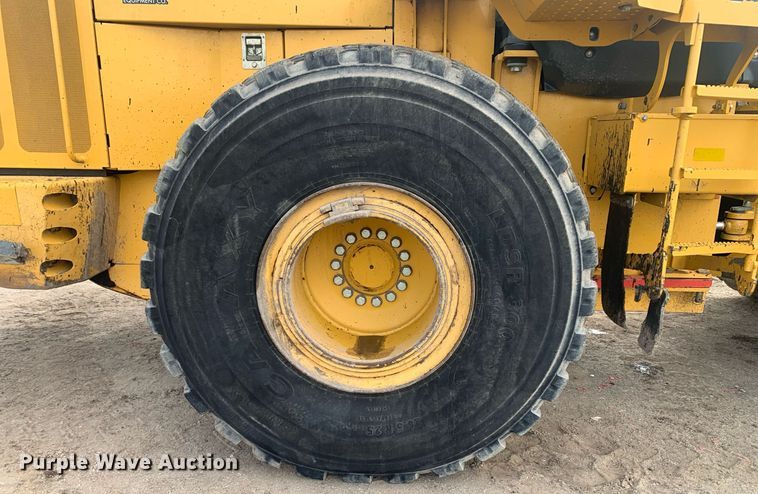 image for item DM7748 2015 John Deere 744K II wheel loader