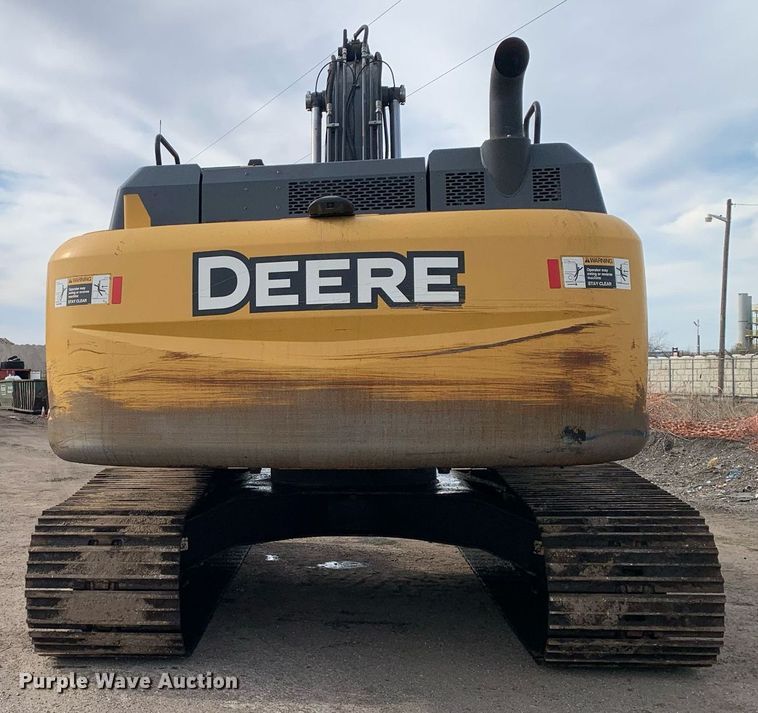 image for item DM7749 2018 John Deere 250G LC excavator