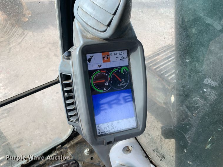 image for item DM7749 2018 John Deere 250G LC excavator