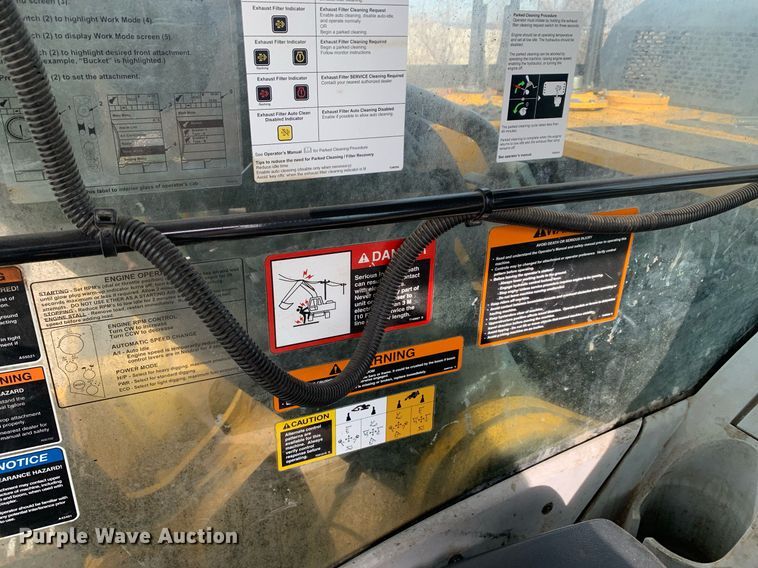 image for item DM7749 2018 John Deere 250G LC excavator