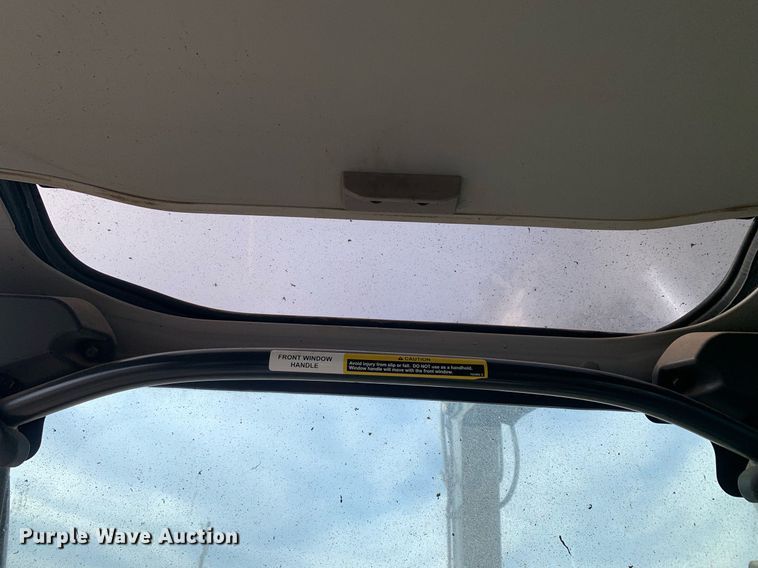 image for item DM7749 2018 John Deere 250G LC excavator