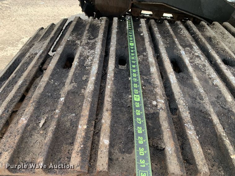 image for item DM7749 2018 John Deere 250G LC excavator