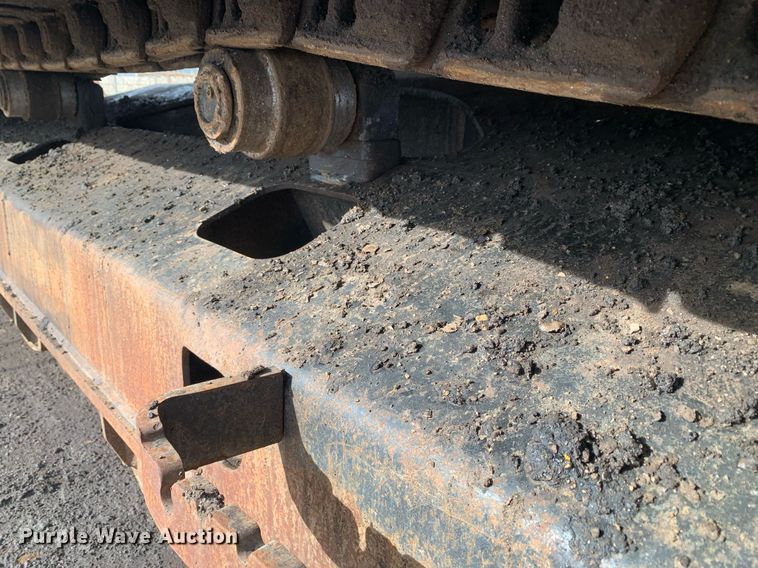 image for item DM7749 2018 John Deere 250G LC excavator