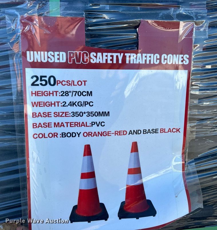 image for item DN0658 Approximately 250 traffic cones