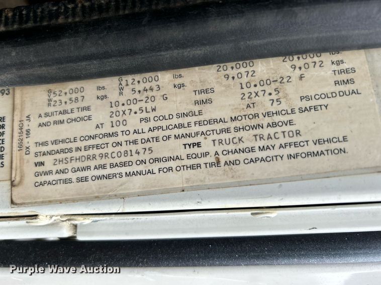 image for item DN0670 1994 International  9400 dump truck