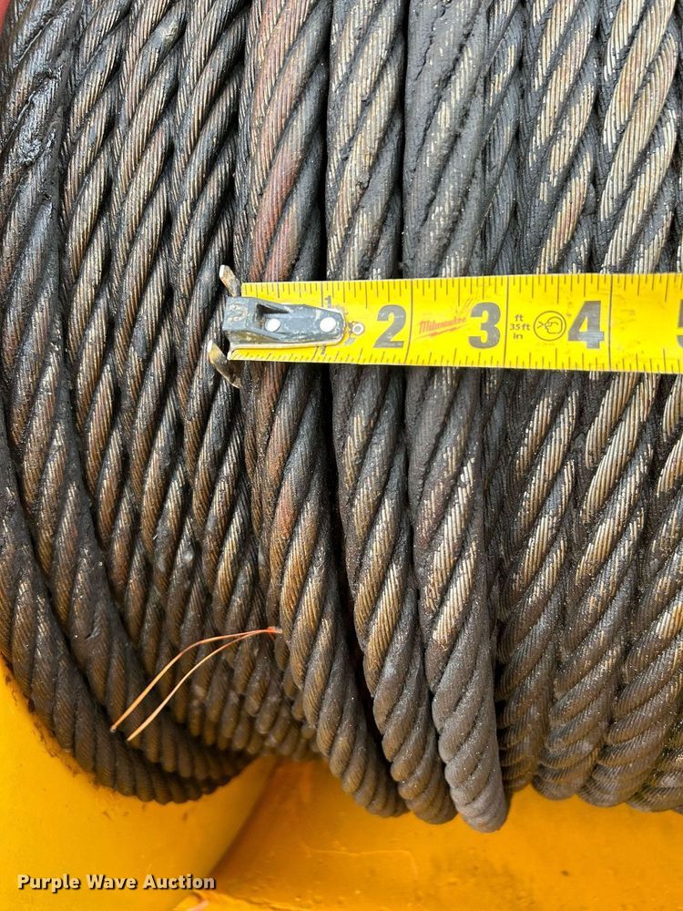 image for item DN0671 2004 Mack CX613 laydown truck