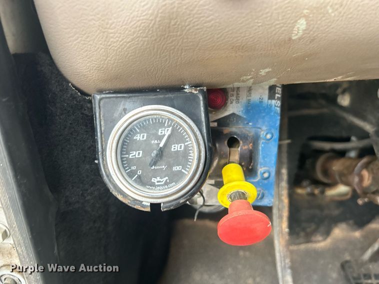 image for item DN0671 2004 Mack CX613 laydown truck