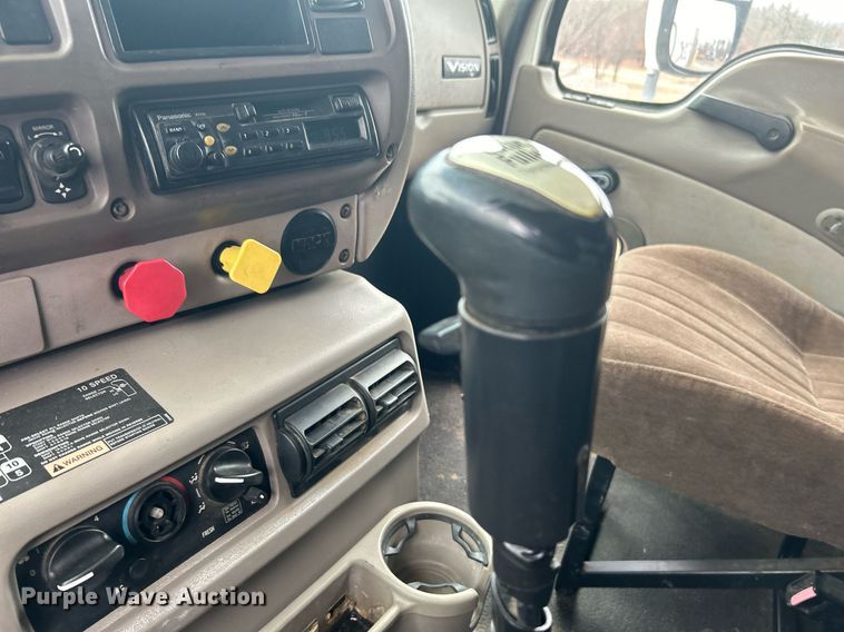 image for item DN0671 2004 Mack CX613 laydown truck