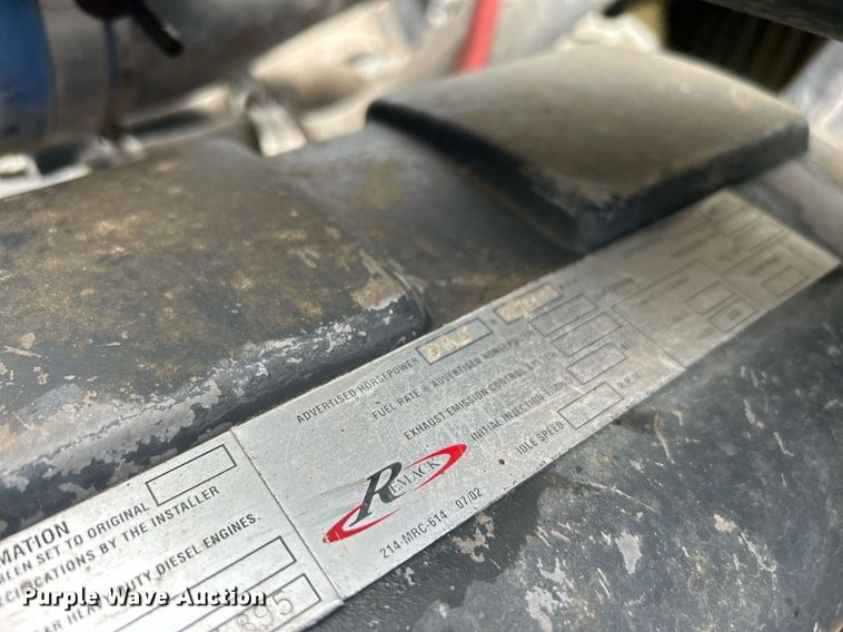 image for item DN0671 2004 Mack CX613 laydown truck