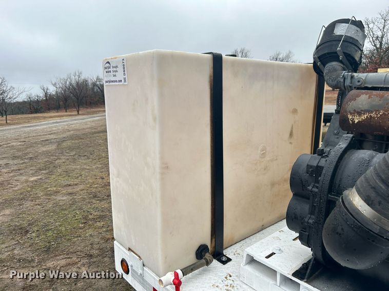 image for item DN0673 2014 Pacific Trek PV800 vacuum excavator