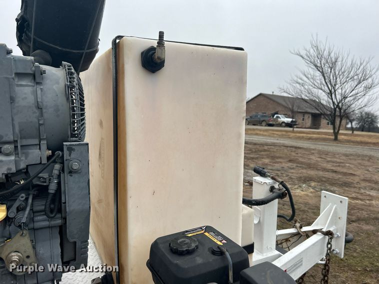 image for item DN0673 2014 Pacific Trek PV800 vacuum excavator