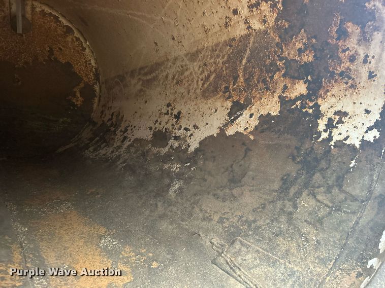 image for item DN0673 2014 Pacific Trek PV800 vacuum excavator