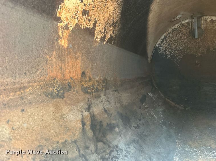 image for item DN0673 2014 Pacific Trek PV800 vacuum excavator