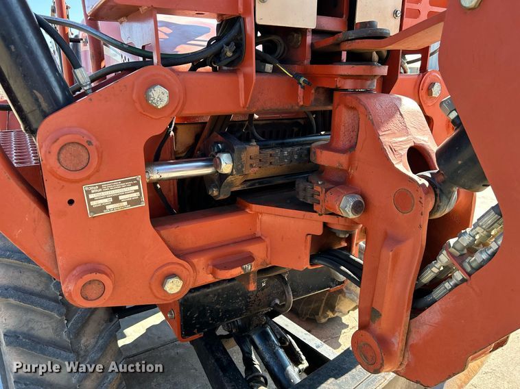 image for item DN0682 2006 Ditch Witch  RT40 trencher