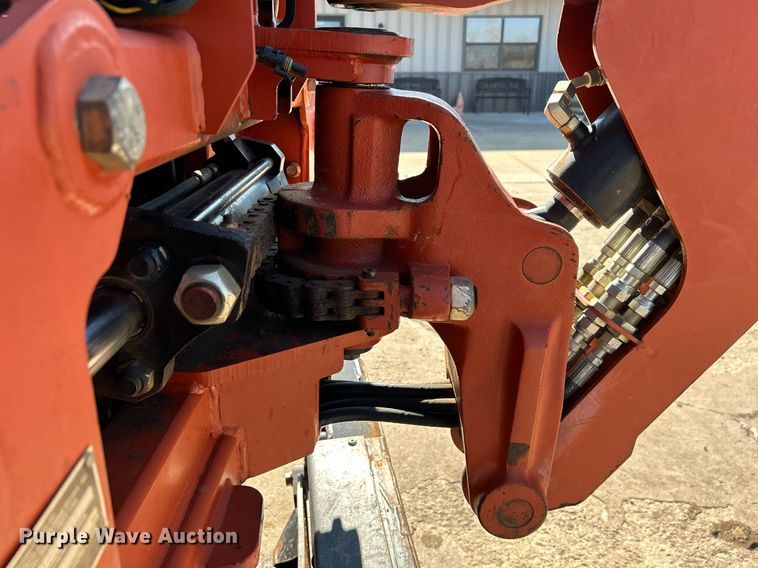 image for item DN0682 2006 Ditch Witch  RT40 trencher