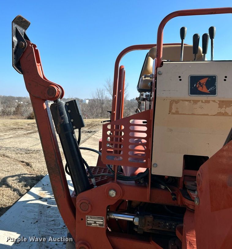 image for item DN0682 2006 Ditch Witch  RT40 trencher
