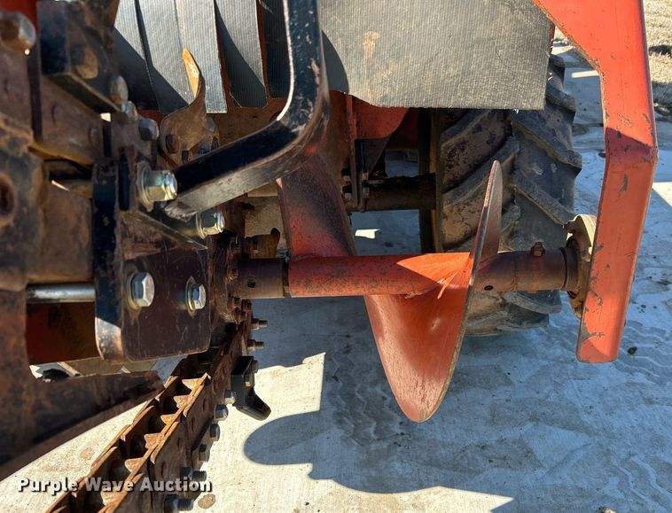 image for item DN0682 2006 Ditch Witch  RT40 trencher