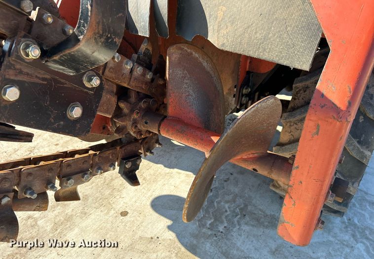image for item DN0682 2006 Ditch Witch  RT40 trencher