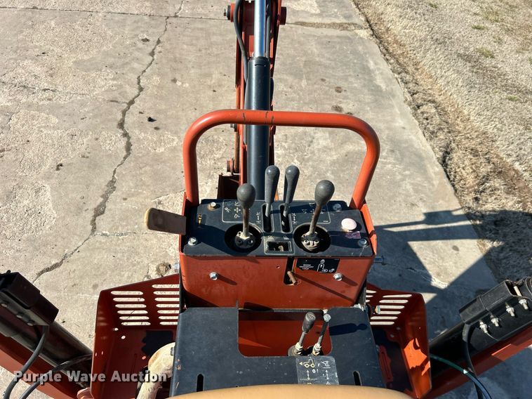 image for item DN0682 2006 Ditch Witch  RT40 trencher