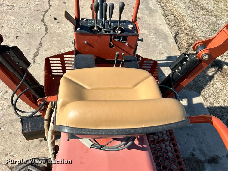 image for item DN0682 2006 Ditch Witch  RT40 trencher