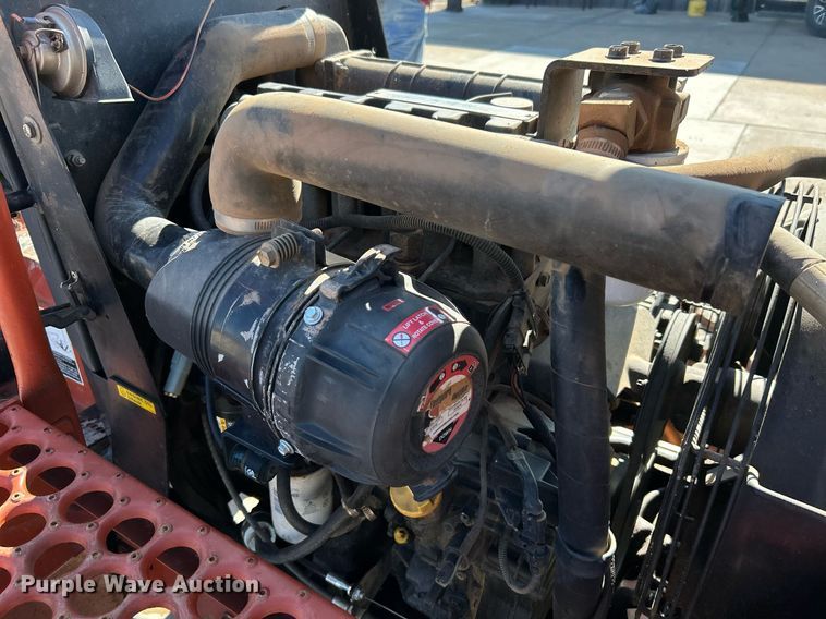 image for item DN0682 2006 Ditch Witch  RT40 trencher