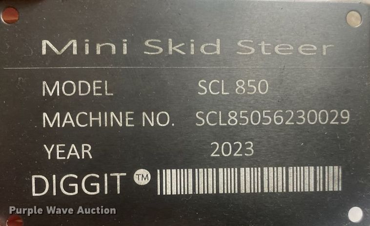 image for item DN0687 2023 Diggit  SCL850 compact utility loader