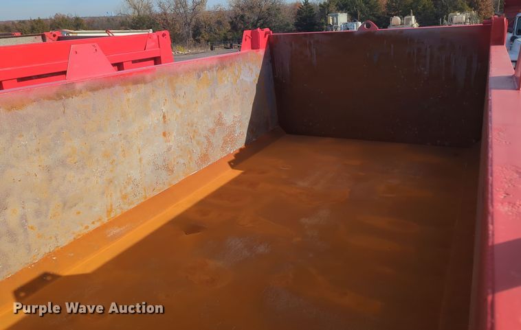 image for item DN3746 2005 Mack Granite CV713 dump truck