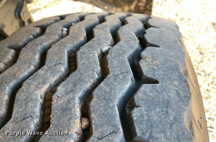 image for item DN3746 2005 Mack Granite CV713 dump truck