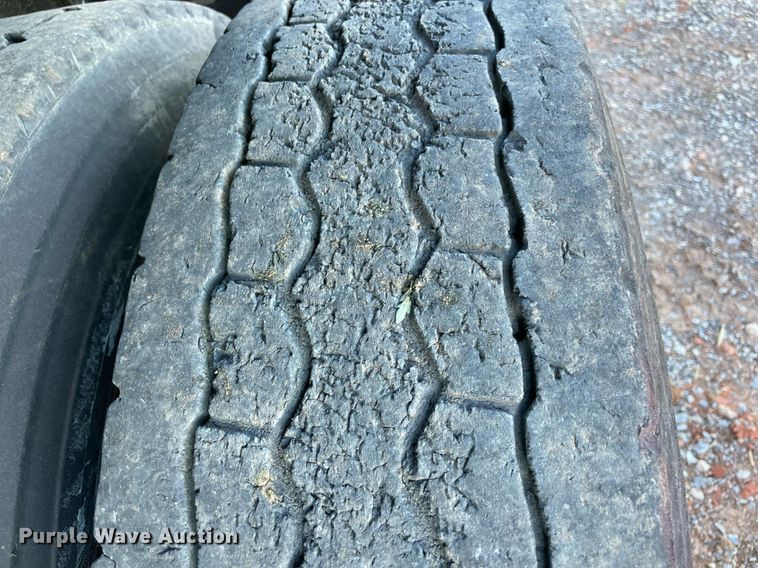 image for item DN3746 2005 Mack Granite CV713 dump truck