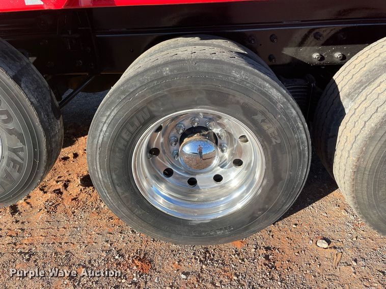 image for item DN3746 2005 Mack Granite CV713 dump truck