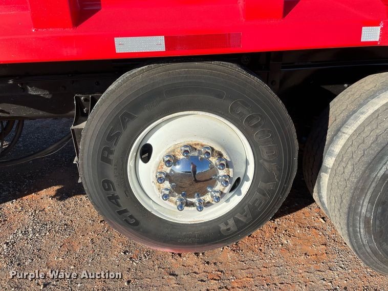 image for item DN3746 2005 Mack Granite CV713 dump truck