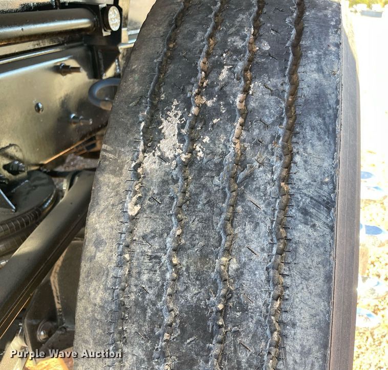 image for item DN3746 2005 Mack Granite CV713 dump truck