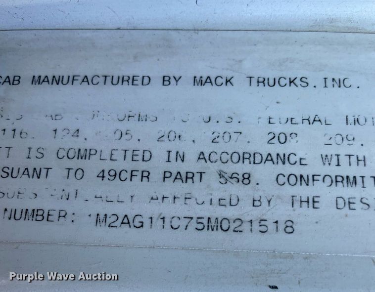 image for item DN3746 2005 Mack Granite CV713 dump truck