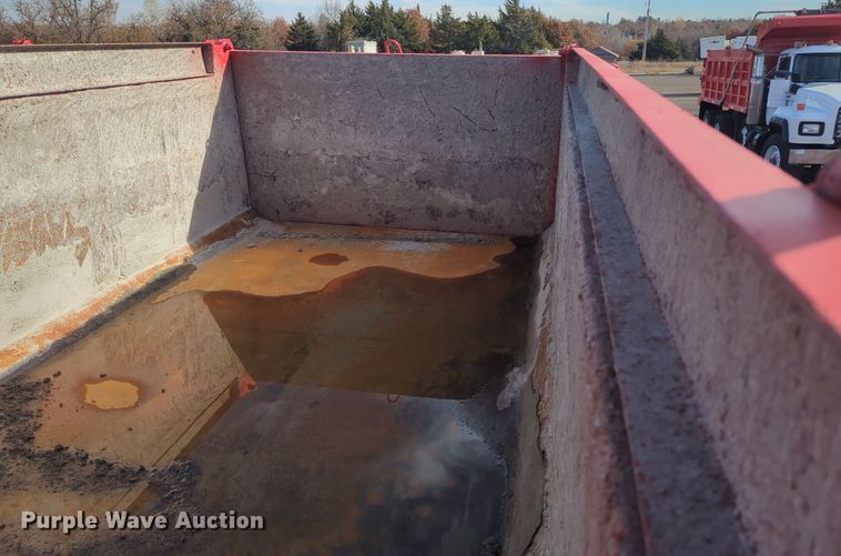 image for item DN3747 2005 Mack Granite CV713 dump truck