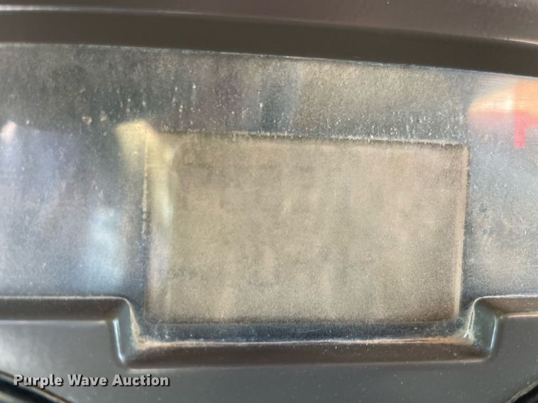 image for item DN3747 2005 Mack Granite CV713 dump truck