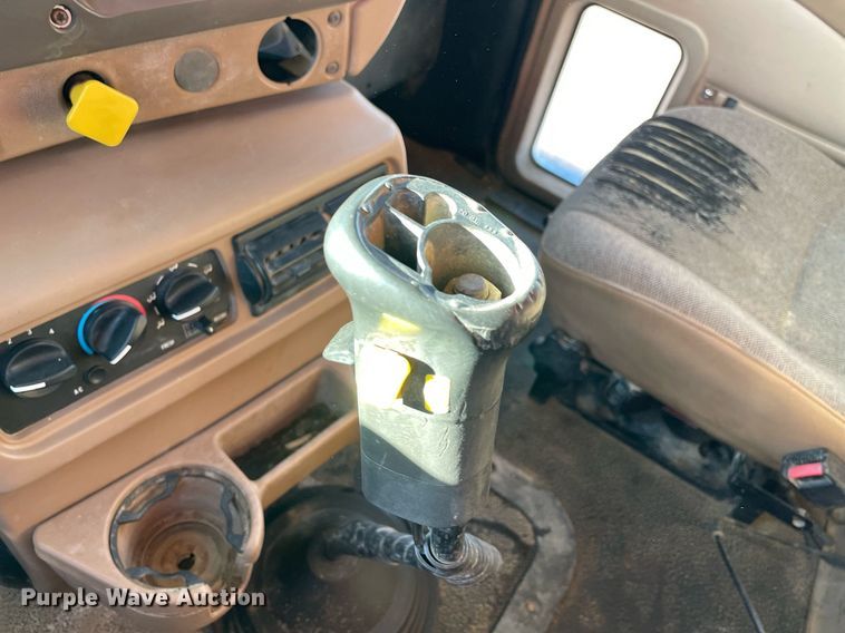 image for item DN3747 2005 Mack Granite CV713 dump truck